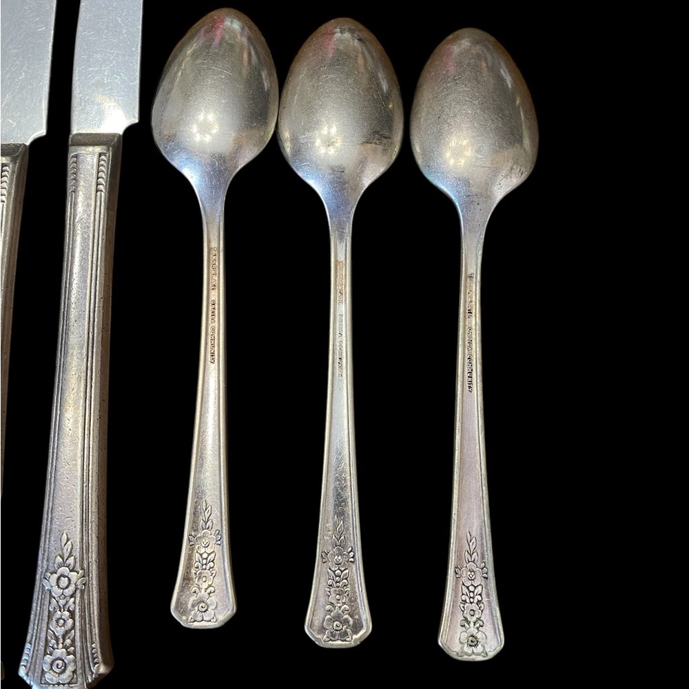 VTG Oneida Tudor Plate 1939 Fortune Silverplate Flatware Set - Floral Art Deco - Picture 10 of 15